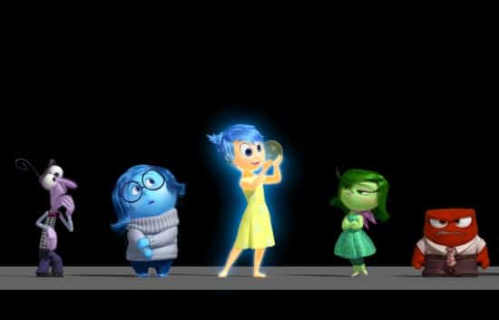 Imagen promocional original de la nueva cinta de Disney y Pixar, Intensamente. Disney y Pixar nos trae un nuevo cortometraje, donde vemos de nueva ocasión a Riley, esta ocasión un poco más grande ahora en una cita. Inside Out es dirigida por Pete Docter y estelarizada por Amy Poehler, Bill Hader, Mindy Kalling, Lewis Black y Mindy Kaling. Inside Out llegó a cines este pasado 19 de Junio de 2015.