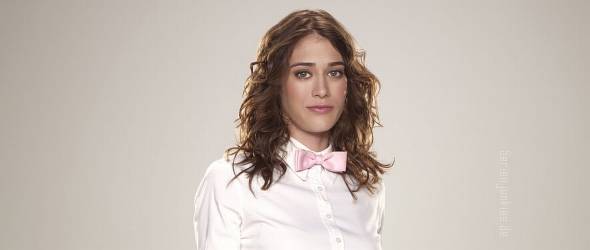 Lizzy Caplan