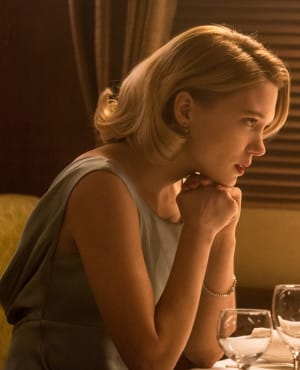 Interpretando a Madeleine Swann, Léa Seydoux plantea una cuestión interesante para Bond