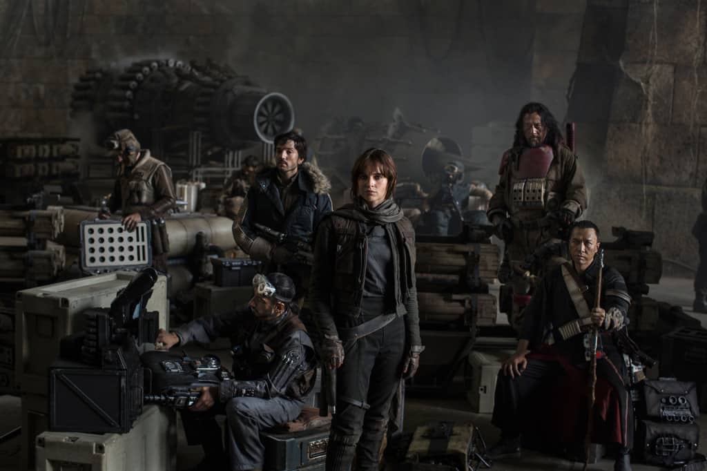 Hasta hoy, esta era la única imagen oficial de Rogue One, algunos obsesivos comenzaban a especular que la falta de promoción era una mala señal