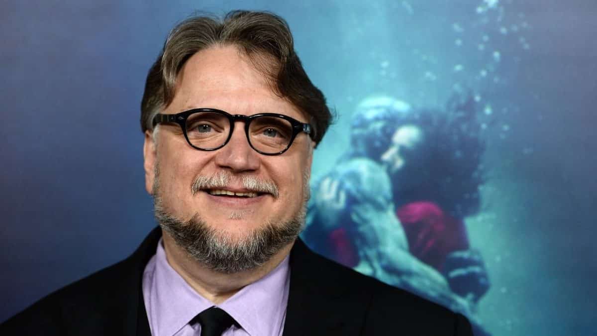Guillermo del Toro hará serie antológica de terror para Netflix, Guillermo del Toro Presents 10 After Midnight
