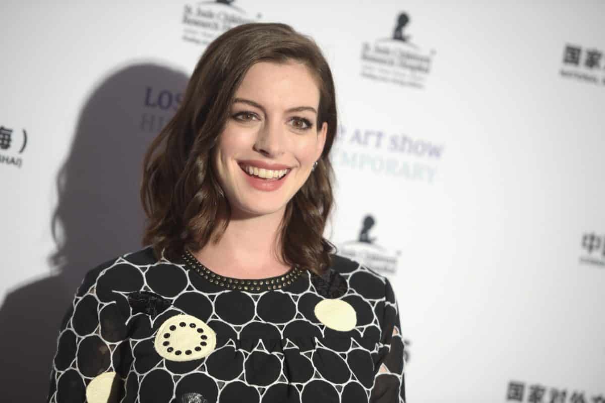 Anne Hathaway negocia protagonizar remake de The Witches de Robert Zemeckis