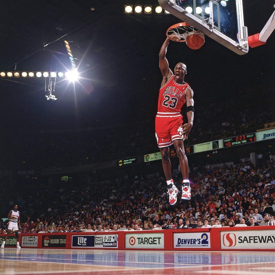 El documental de Michael Jordan adelanta estreno en Netflix