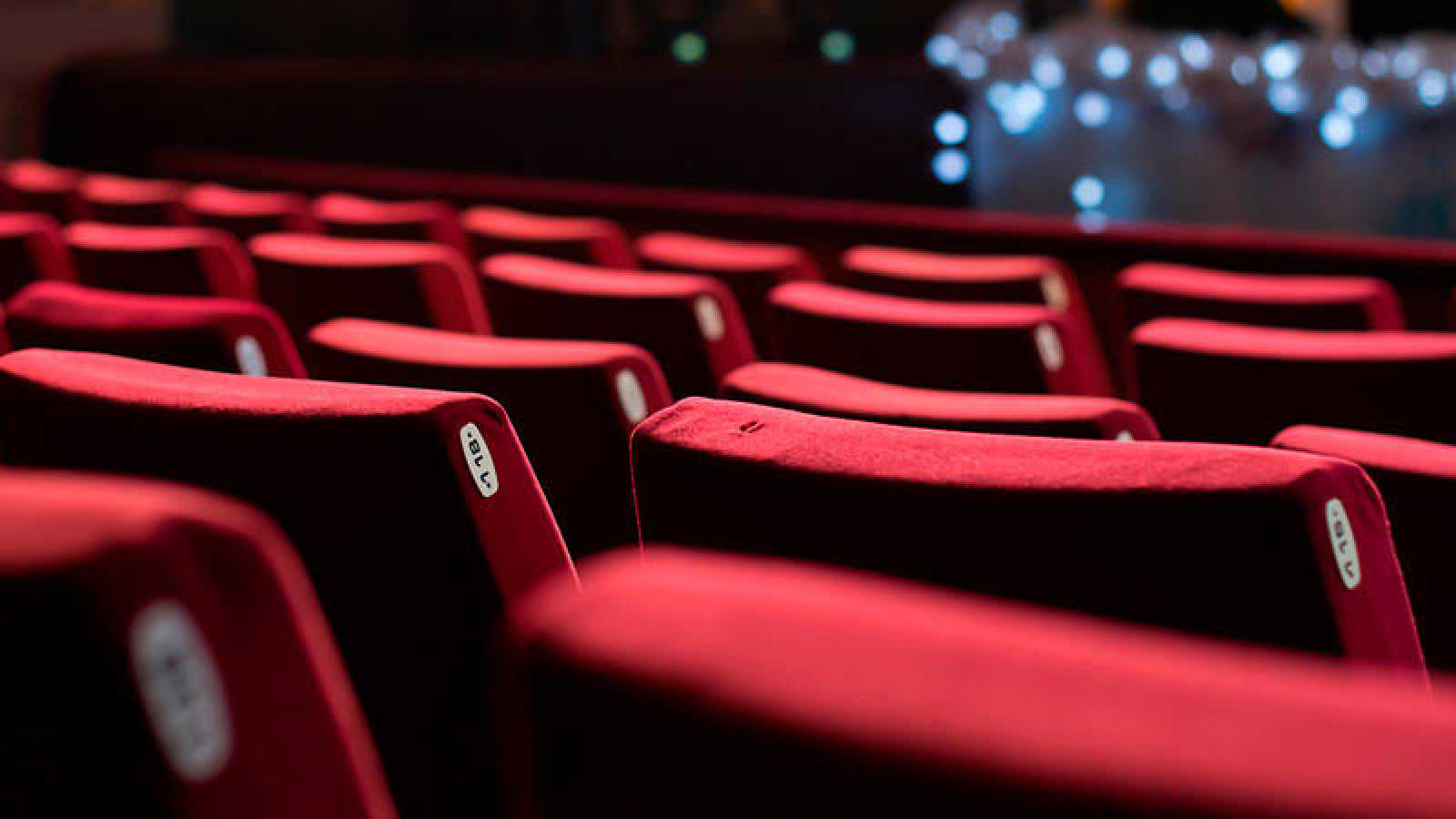 Los cines en EUA y Hong Kong reabren al público