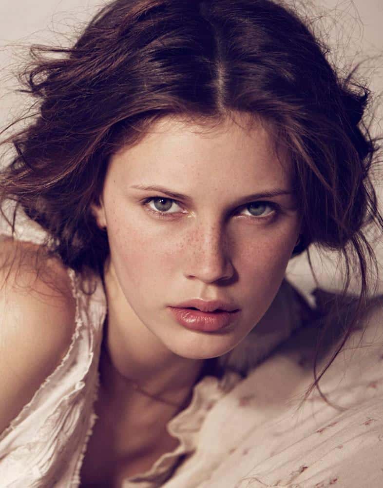 Paul Schmidt (Photographer) Joven y Bella