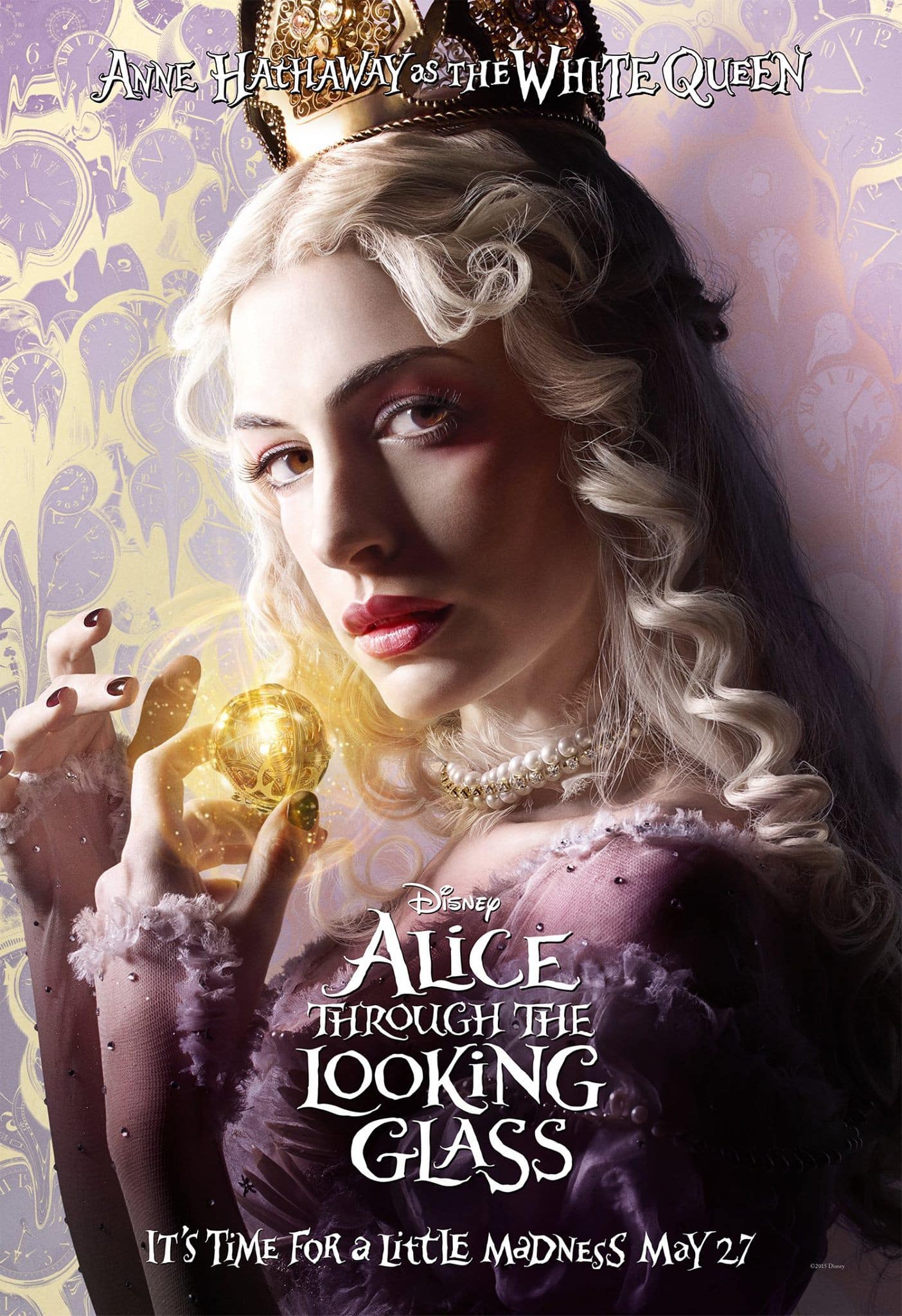  Anne Hathaway es la Reina Blanca en Alice Through the Looking Glass