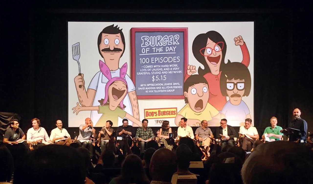 Imagen promocional de Bob's Burgers, parte de las series de FOX y Animation Domination. Bob's Burgers celebró su Episodio #100 con una gran fiesta, invitados y la grabación del episodio 100 en vivo. Bob's Burgers es creado por Loren Bouchard y estelarizado por H. Jon Benjamin, Dan Mintz, Eugene Mirman, John Roberts, Kristen Schaal, Larry Murphy, Laura Silverman, Sarah Silverman, Kevin Kline y Andy Kindler.