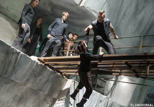 Divergent escena