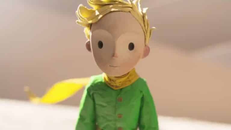 Imagen promocional de El Principito, en su nueva versión animada dirigida por Mark Osborne. El Principito en su mas reciente versión animada nos trae un nuevo trailer que nos recuerda que “Crecer no es el problema. Olvidar lo es.” ‘El Principito’ es dirigida por Mark Osborne y estelarizada por Rachel McAdams, James Franco, Mackenzie Foy, Paul Rudd, Marion Cotillard, Jeff Bridges, Benicio del Toro, Paul Giamatti, Ricky Gervais y Albert Brooks.