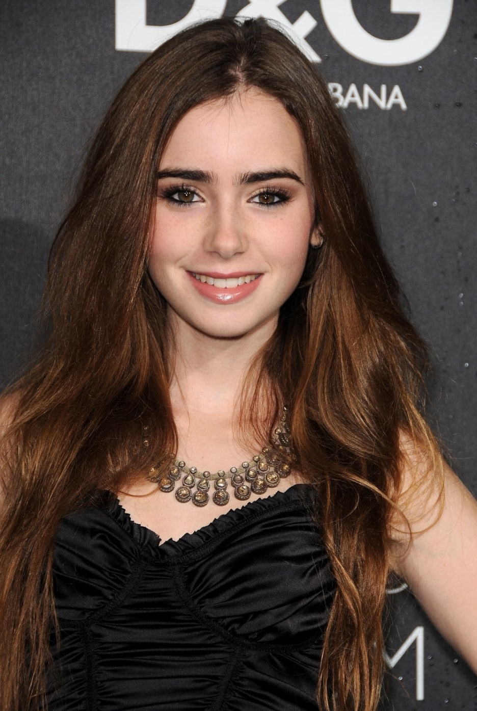 Lilly Collins