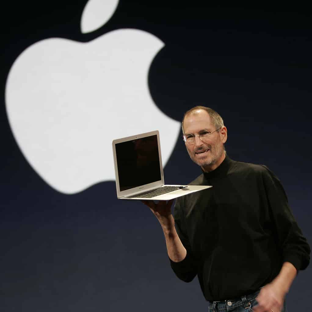 apple-macworld-jobs-m