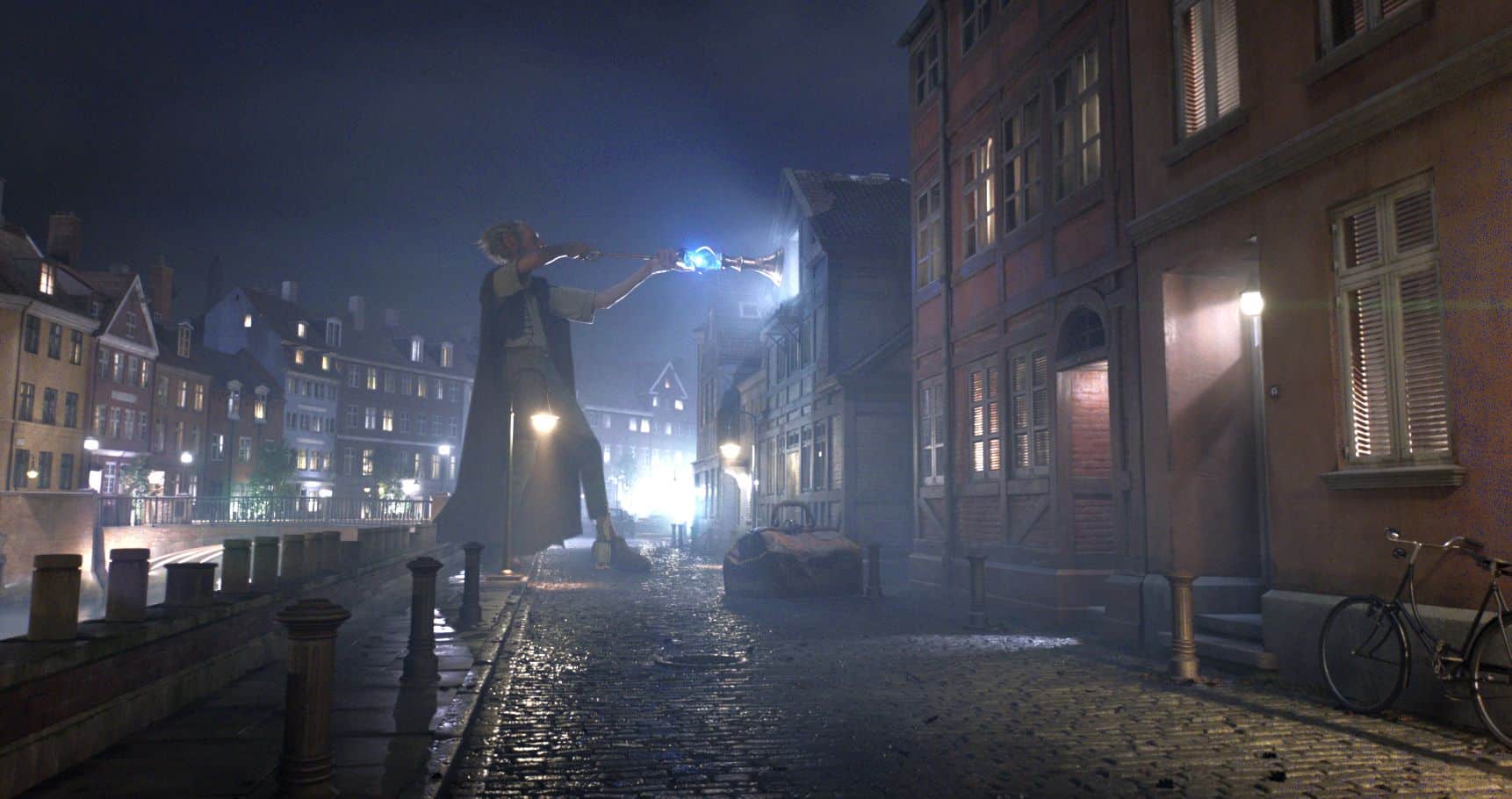 In Disney's fantasy-adventure THE BFG, directed by Steven Spielberg and based on the best-selling book by Roald Dahl, the Big Friendly Giant (Oscar (R) winner Mark Rylance) from Giant Country, visits London at night when the city is asleep. The film opens in theaters nationwide July 1.