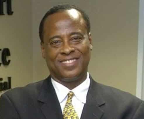 El Doctor Conrad Murray