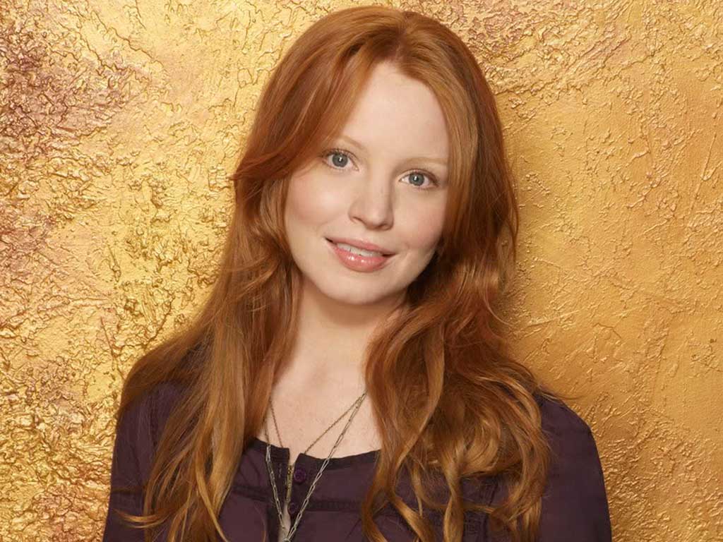 lauren-ambrose