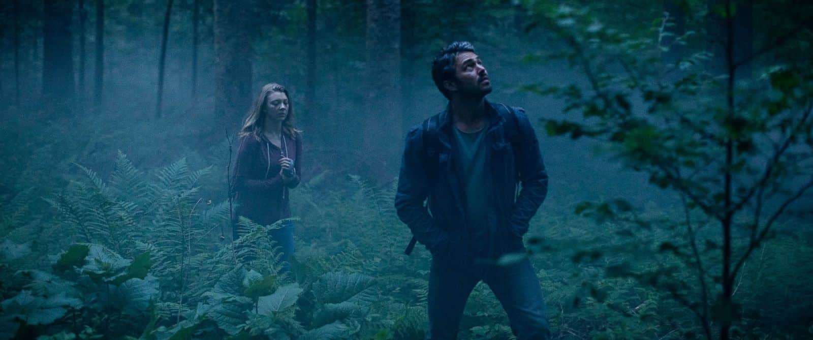 Natalie Dormer y Taylor Kinney en la cinta de terror, 'El Bosque Siniestro', (The Forest). © 2015 - Gramercy Pictures