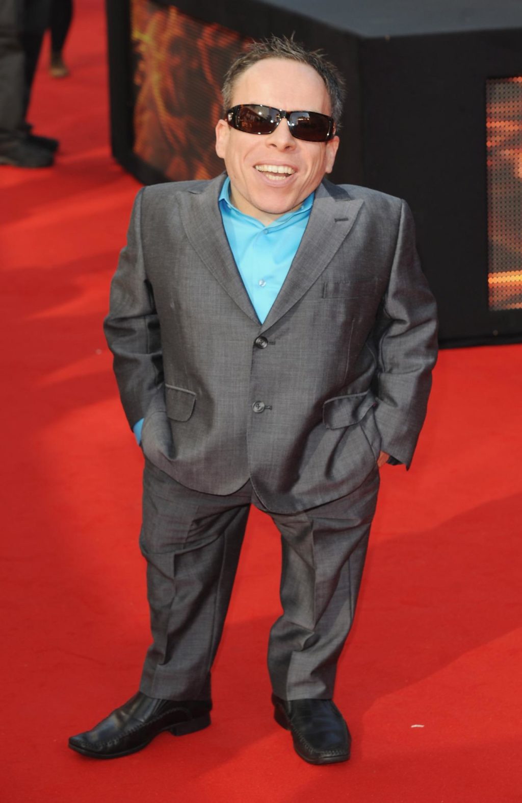 warwick-davis